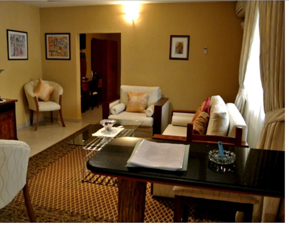 La Playa Suites Lagos Exterior foto